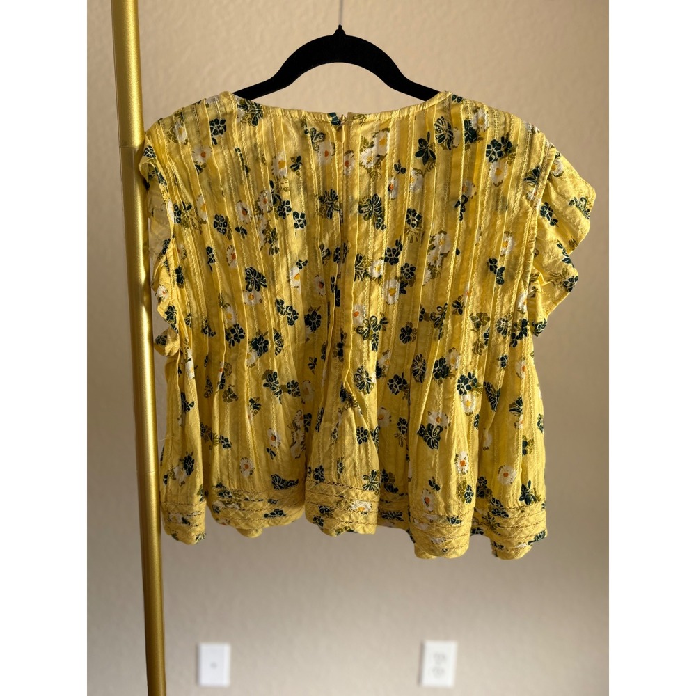 Pilcro Anthropologie Top Babydoll Yellow Floral M Cottagecore Coquete Nature - Picture 2 of 5